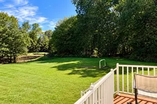61 Jillian Blvd, Parsippany, NJ 07054 - Photo 18