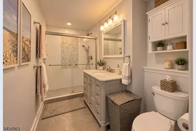 91 Lynwood Rd, Verona, NJ 07044 - Photo 12