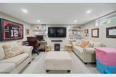 91 Lynwood Rd, Verona, NJ 07044 - Photo 18