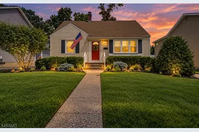 91 Lynwood Rd, Verona, NJ 07044 - Photo 1