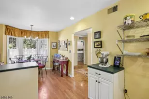 138 Leonardo Dr, West Orange Township, NJ 07052 - Photo 14