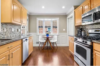 9 Greenfield Ave, Summit, NJ 07901 - Photo 4