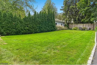 9 Greenfield Ave, Summit, NJ 07901 - Photo 16