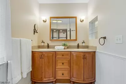 9 Canterbury Way, Morris Township, NJ 07960 - Photo 20
