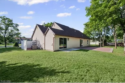 17 Londonderry Dr, Raritan Township, NJ 08822 - Photo 36