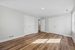 17 Londonderry Dr, Raritan Township, NJ 08822 - Photo 18