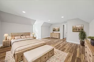 17 Londonderry Dr, Raritan Township, NJ 08822 - Photo 28