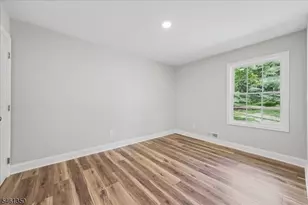17 Londonderry Dr, Raritan Township, NJ 08822 - Photo 20