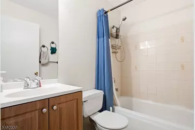 171 Salem Rd, North Brunswick Township, NJ 08902 - Photo 14