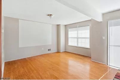 171 Salem Rd, North Brunswick Township, NJ 08902 - Photo 6