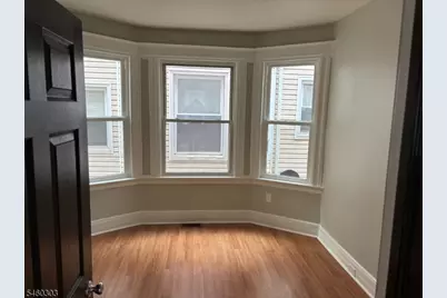 54 Chestnut St, East Orange, NJ 07018 - Photo 8