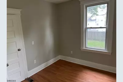 54 Chestnut St, East Orange, NJ 07018 - Photo 10
