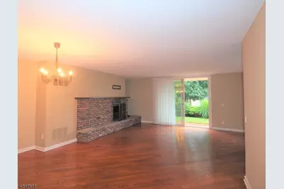 9F Dorado Dr, Morristown, NJ 07960 - Photo 8