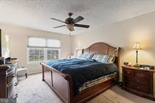 253 Columbus Dr, Franklin Township, NJ 08823 - Photo 8