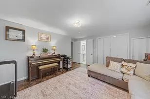 61 Henry St, Elmwood Park, NJ 07407 - Photo 10