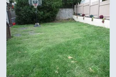 32 Newman Ave, Nutley, NJ 07110 - Photo 24