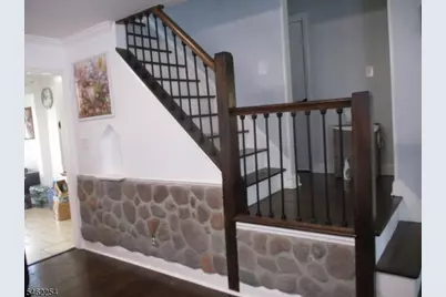 32 Newman Ave, Nutley, NJ 07110 - Photo 4
