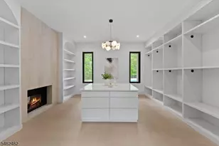 809 W Shore Dr, Kinnelon, NJ 07405 - Photo 24