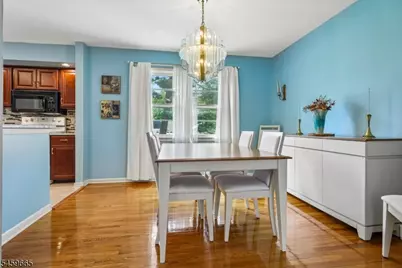 25 Manchester Drive, Westfield, NJ 07090 - Photo 10