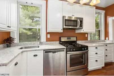 145 Watchung Ave, Montclair, NJ 07043 - Photo 12