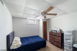 5 Sumutka Ct, Carteret, NJ 07008 - Photo 34