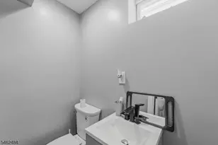 5 Sumutka Ct, Carteret, NJ 07008 - Photo 32