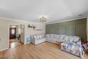 5 Sumutka Ct, Carteret, NJ 07008 - Photo 24