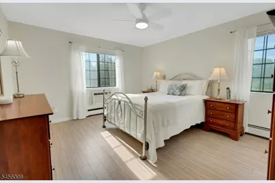 15F Kensington Rd #F, Chatham Township, NJ 07928 - Photo 16