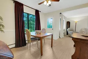 15F Kensington Rd, Chatham Township, NJ 07928 - Photo 10
