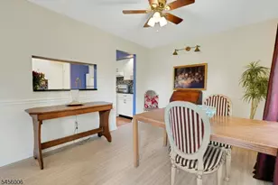 15F Kensington Rd, Chatham Township, NJ 07928 - Photo 8