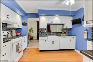 15F Kensington Rd, Chatham Township, NJ 07928 - Photo 6