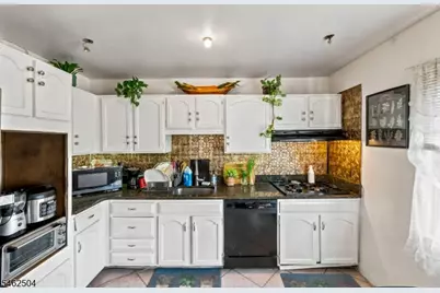 15 South St, Ridgefield, NJ 07660 - Photo 28