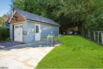 39 Walnut Cres, Montclair, NJ 07042 - Photo 38