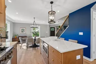 39 Walnut Crescent, Montclair, NJ 07042 - Photo 8