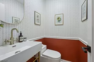 39 Walnut Crescent, Montclair, NJ 07042 - Photo 18