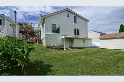 14 Pearl St, Bloomingdale, NJ 07403 - Photo 4