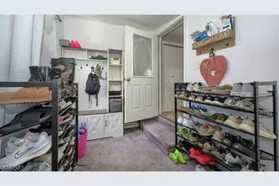 14 Pearl St, Bloomingdale, NJ 07403 - Photo 18