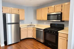 16 Wilmbelton Ct, Edison, NJ 08820 - Photo 2
