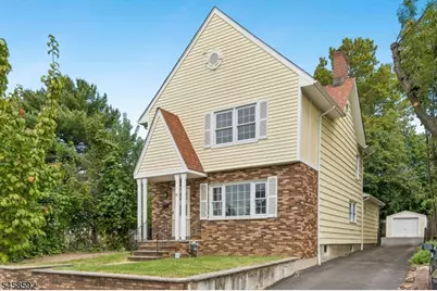 11 Wittkop Pl, Millburn, NJ 07041 - Photo 28