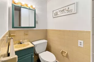 15 Boyle Pl, Elizabeth, NJ 07202 - Photo 14