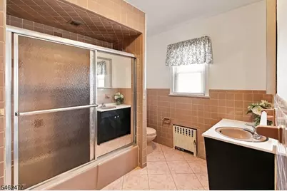 15 Boyle Pl, Elizabeth, NJ 07202 - Photo 18