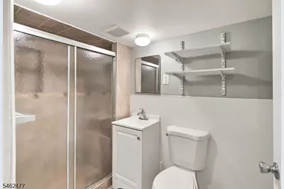 15 Boyle Pl, Elizabeth, NJ 07202 - Photo 24