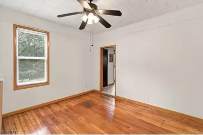 15 Boyle Pl, Elizabeth, NJ 07202 - Photo 12