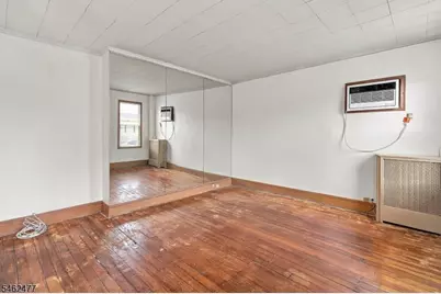 15 Boyle Pl, Elizabeth, NJ 07202 - Photo 6