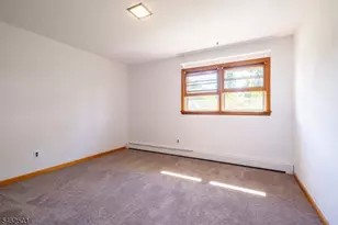 34 Cottage Pl, Garfield, NJ 07026 - Photo 20