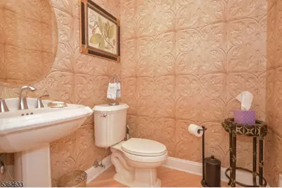3 Skyview Dr, North Haledon, NJ 07508 - Photo 12