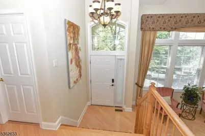3 Skyview Dr, North Haledon, NJ 07508 - Photo 2