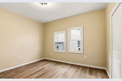 235-237 Lehigh Ave, Newark, NJ 07112 - Photo 8