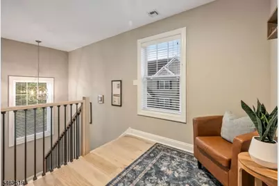 32 Dogwood Ln, Wanaque, NJ 07420 - Photo 14