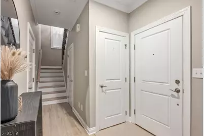 32 Dogwood Ln, Wanaque, NJ 07420 - Photo 2